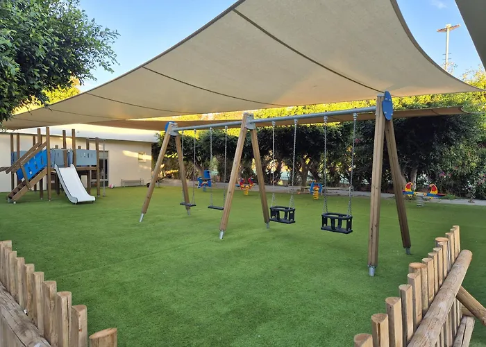 Malama Village Semesteranläggning (resort) Protaras