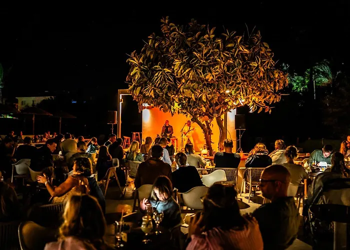 Malama Village Rezort 4*