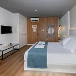 Malama Village 리조트 프로타라스
