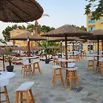 Malama Village 리조트 4*